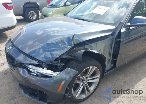 2018 BMW 330I xDrive z USA, uszkodzony, nr VIN WBA8D9G55JNU71964